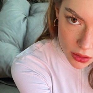 Meet your Posher, Mosier